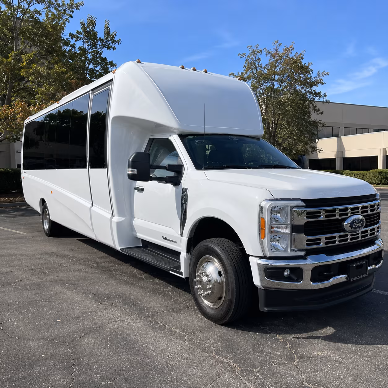 bus rentals for corporate recruitment events and campus hiring days