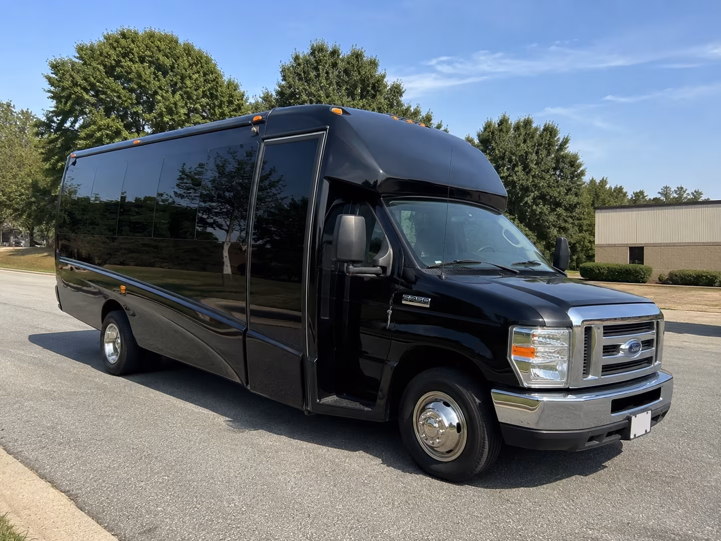bus rentals for irvine meadows and great park festival events