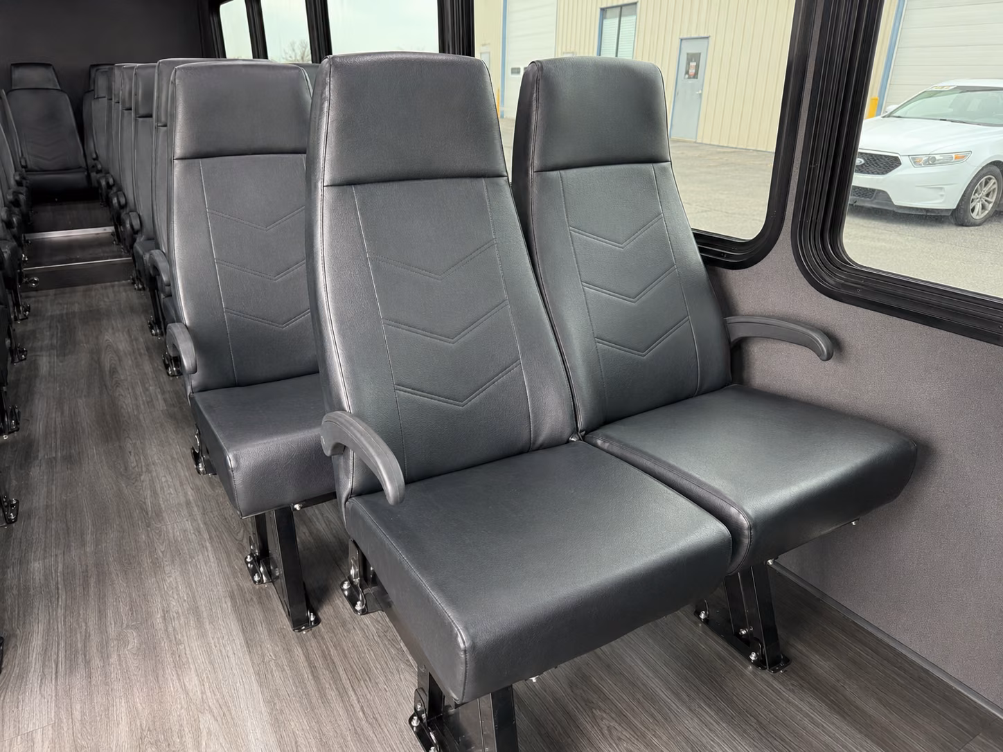 bus rentals to los angeles angels games at angel stadium