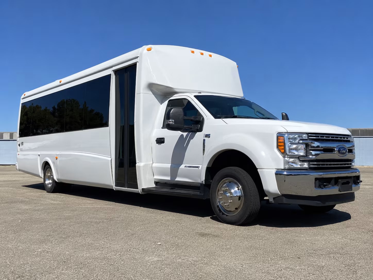 buses for irvine high school and college campus tour field trips