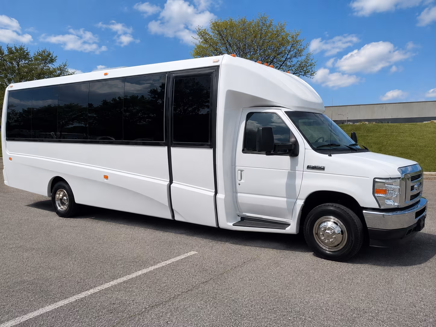 conference and convention shuttle buses serving irvine and orange county