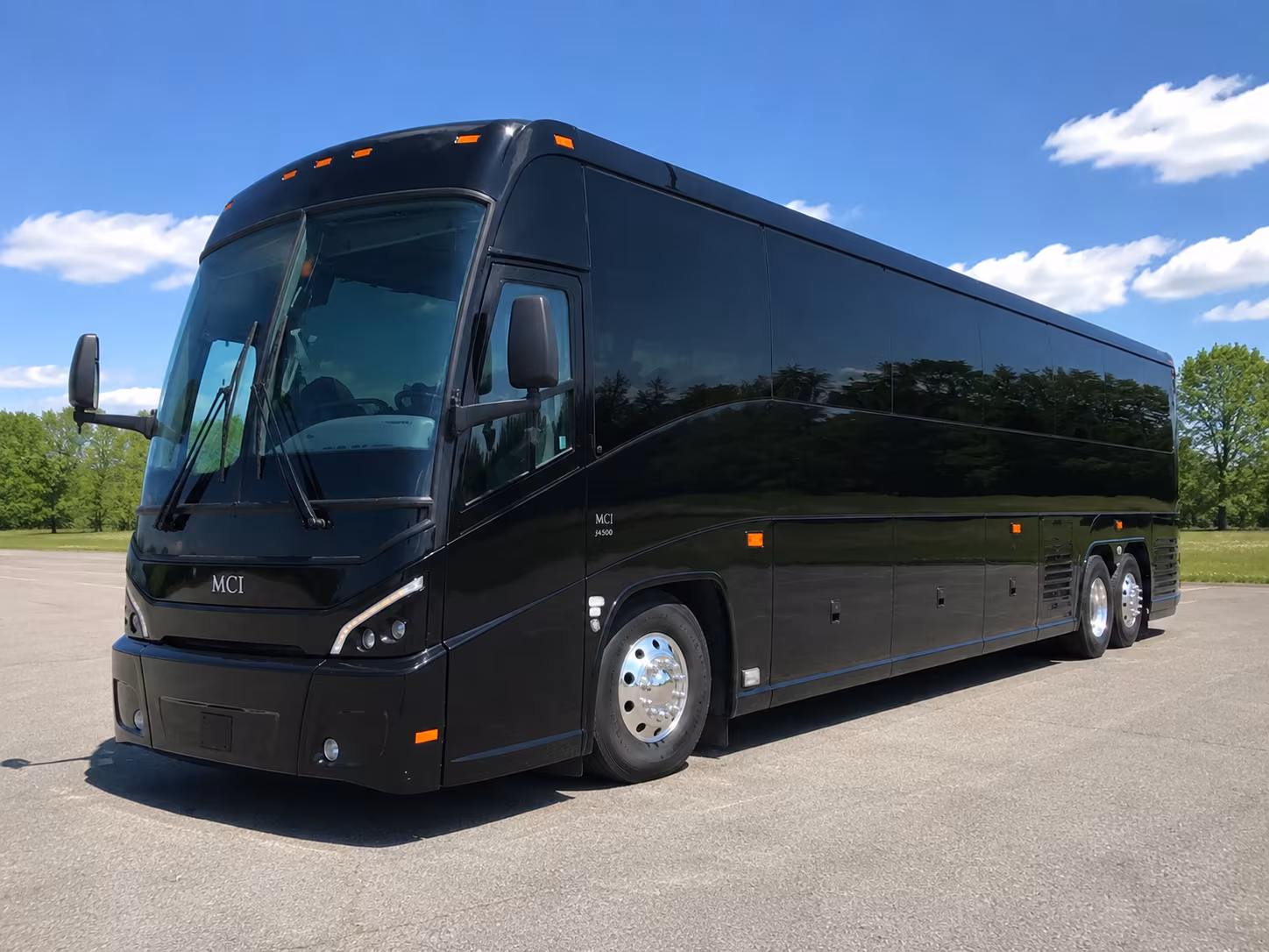 shuttle buses for irvine government conferences and training events